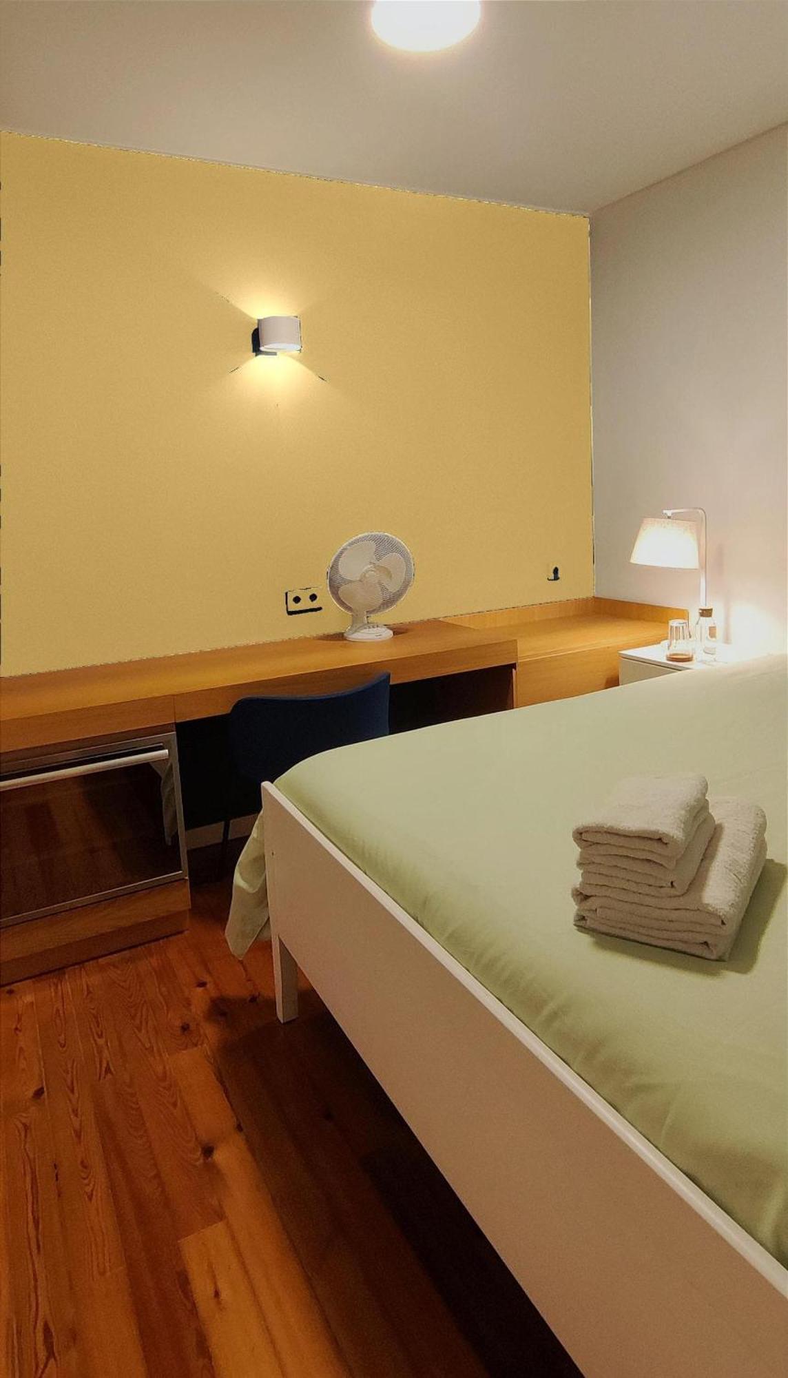 Shared Accommodation In Bairro Alto - Chiado Lisbon Exterior photo