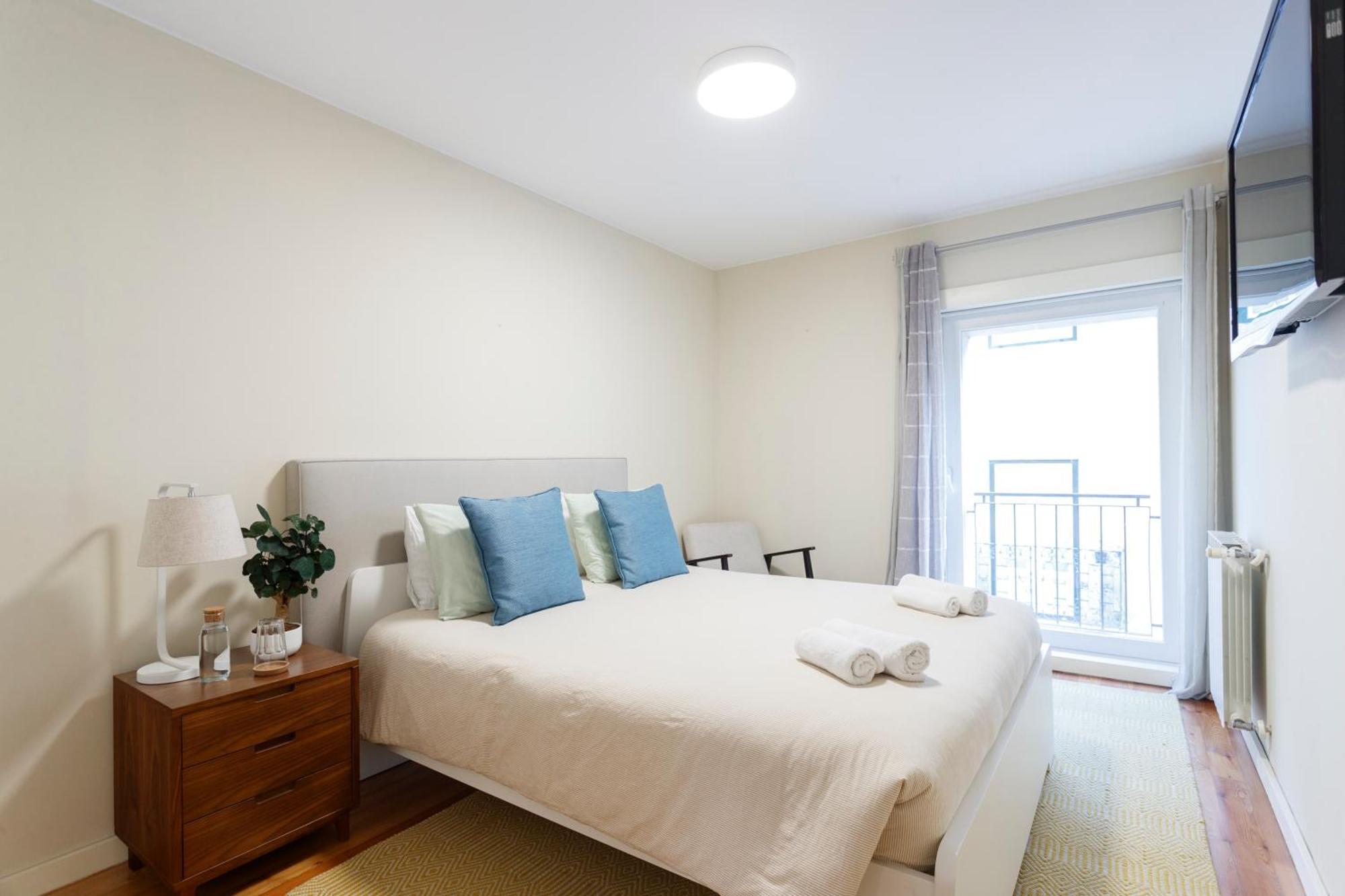 Shared Accommodation In Bairro Alto - Chiado Lisbon Exterior photo